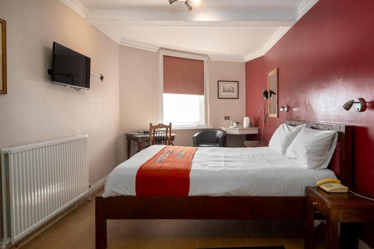 Amsterdam Seafront Hotel 3*
