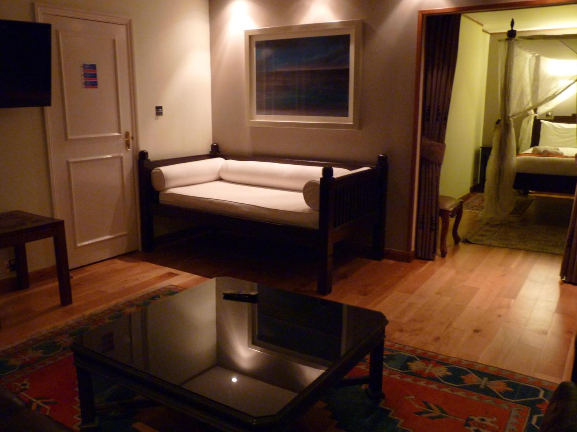 Amsterdam Seafront Hotel