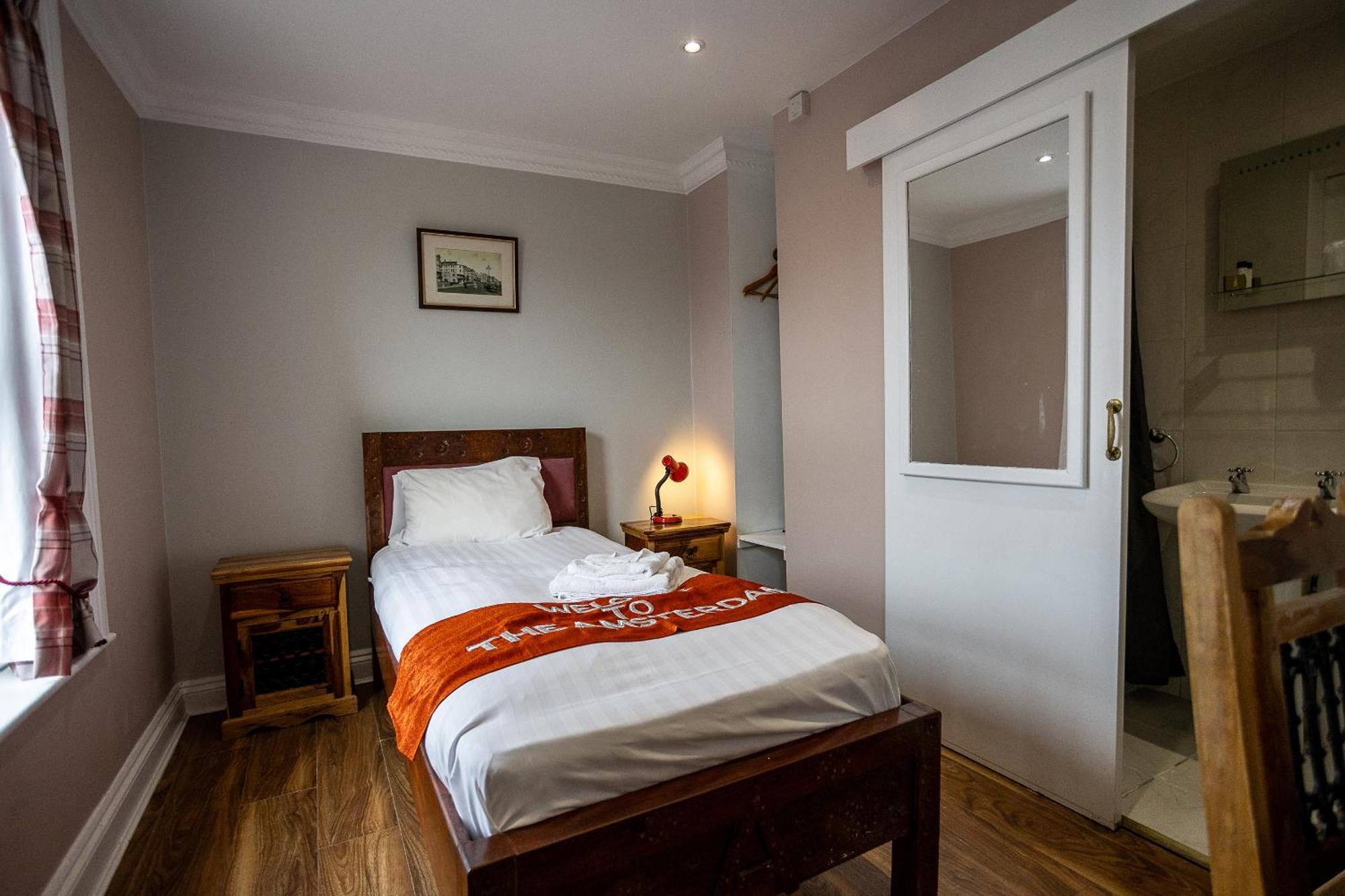 Amsterdam Seafront Hotel Brighton