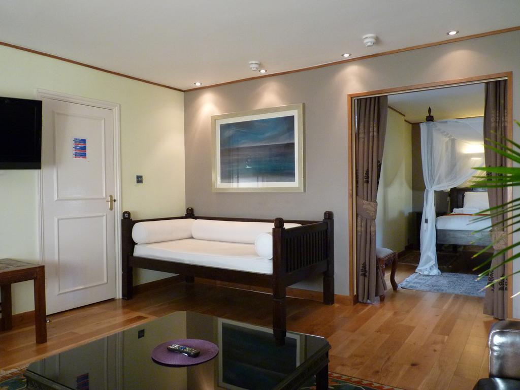 Hotel Amsterdam Seafront
