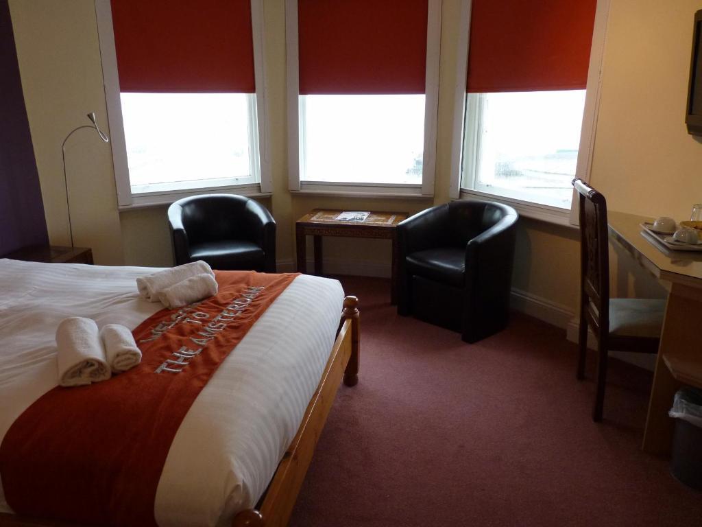 Amsterdam Seafront Hotel