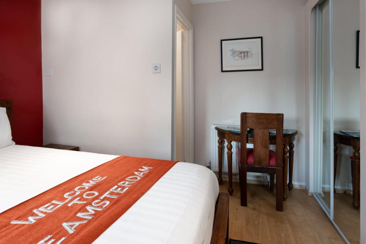 Amsterdam Seafront Hotel 3*