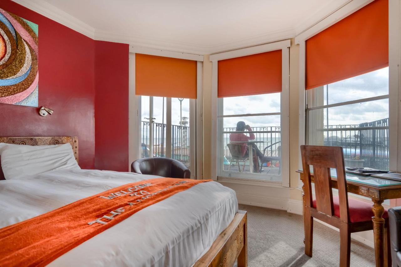 Amsterdam Seafront Hotel 3*